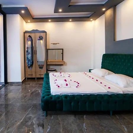 Villa Ultra Luex Viranlar *
